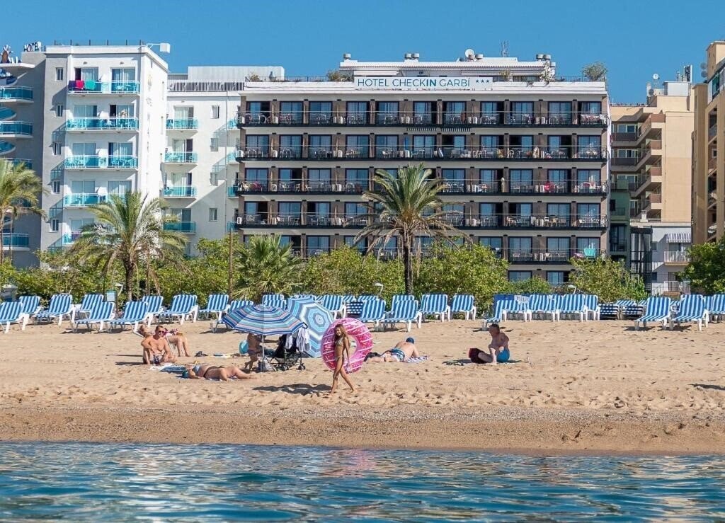 Hotel Hotel Checkin Garbi 3*