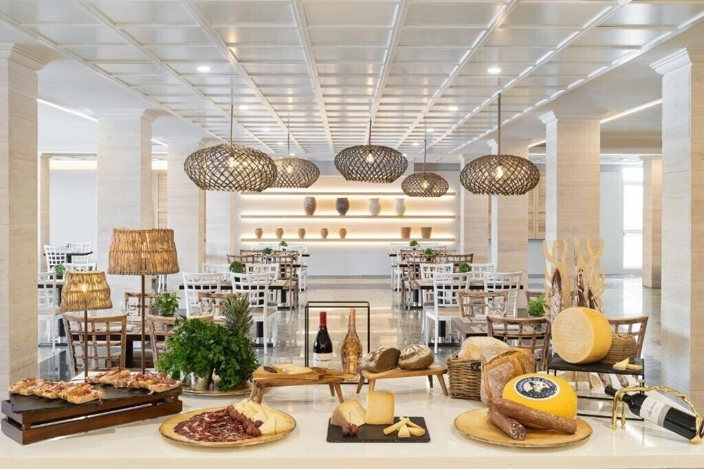 Imaginea Indalo Park Hotel 4*