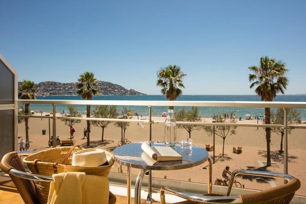 Фотография Hotel Monterrey Roses by Pierre & Vacances (ex. Monterrey) 3*