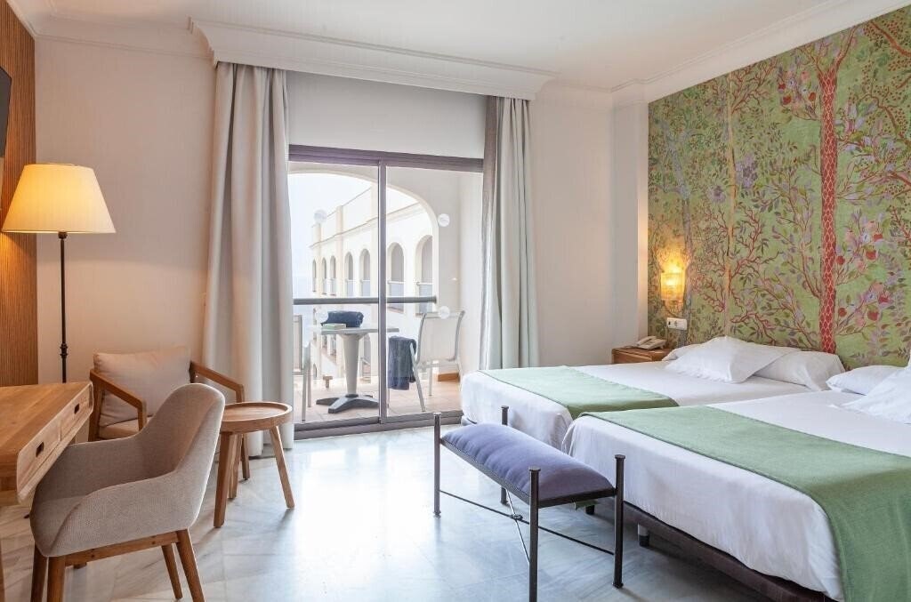 Fotografii Duque De Najera 4*