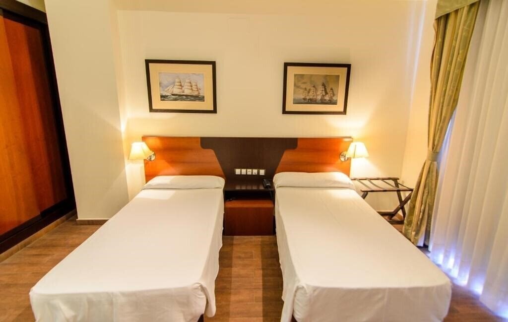 Картинка Martin Alonso Pinzon 3*