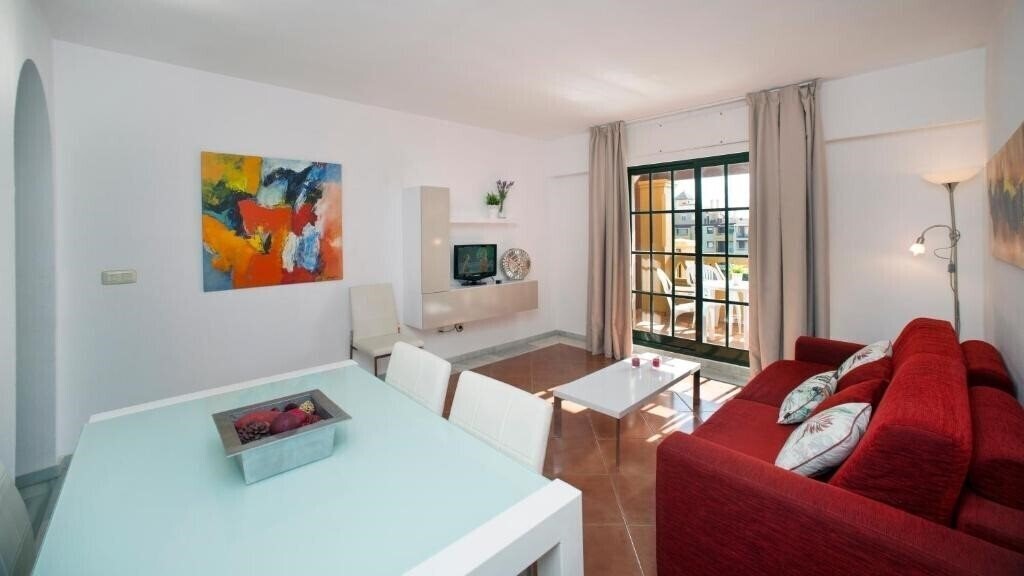 Imaginea Leo Rentals Isla Canela (ex. Leo Isla Canela Selection) 2*