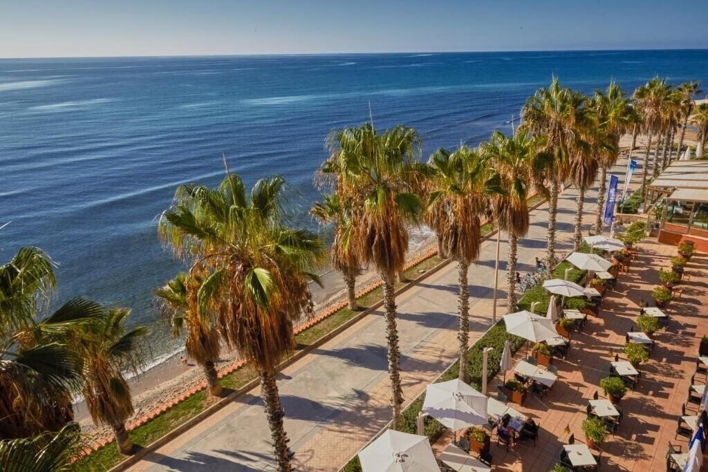 Imaginea Sunway Hotel & Aprt Playa Golf Sitges 4*