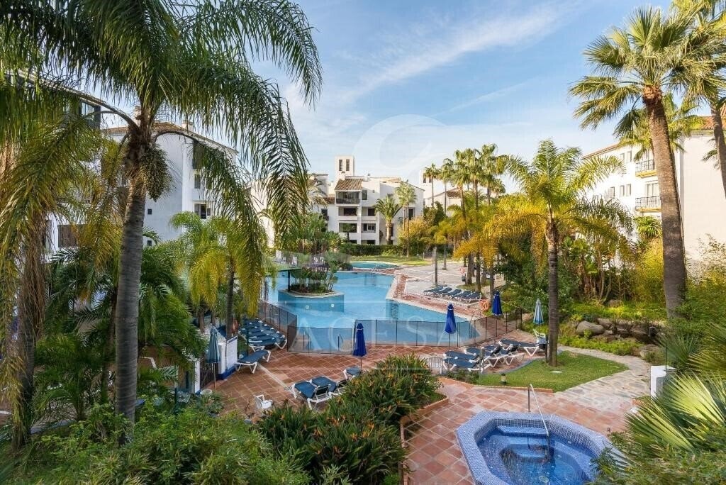 Отель Jardines De Las Golondrinas 3*
