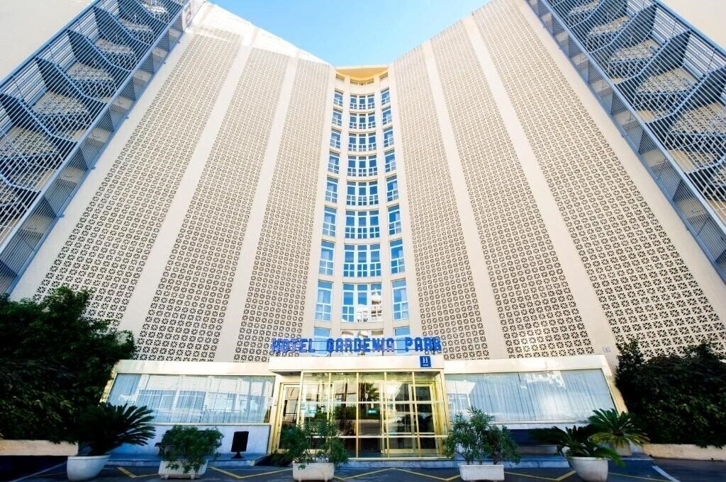 Fotografii Hotel Globales Gardenia 3*