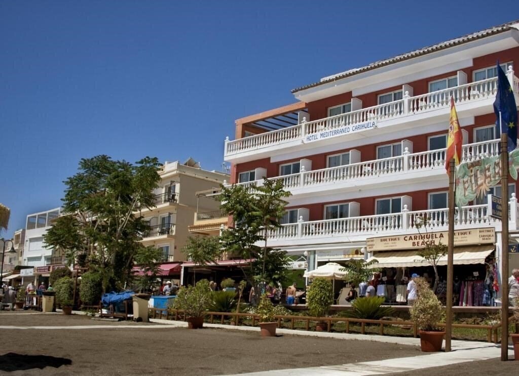 Imaginea Hotel Mediterraneo Carihuela 3*
