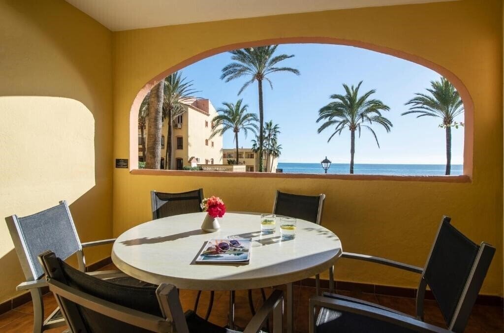 Imaginea Macdonald Dona Lola Resort 3*