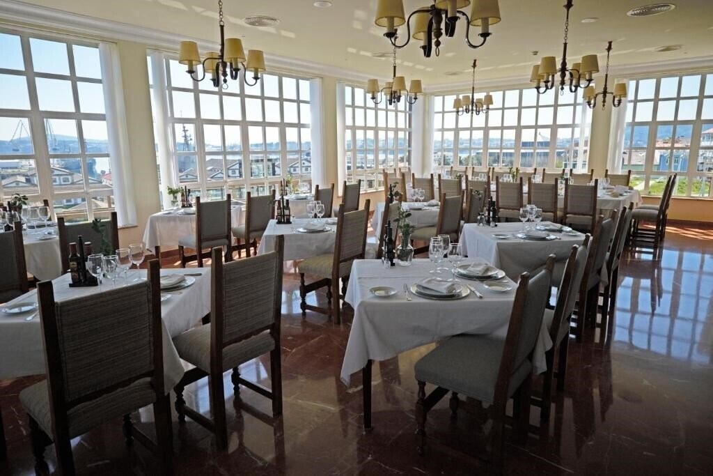 Fotografie Parador De Ferrol 3*