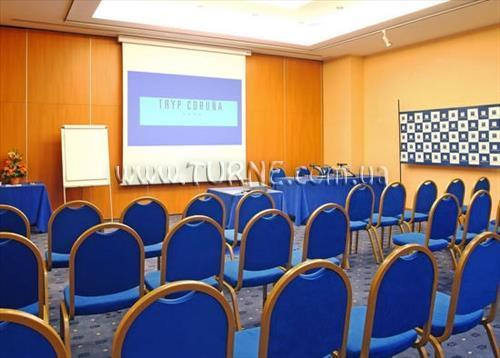 Hotel Exe Coruna (ex. Tryp Coruna) 4*