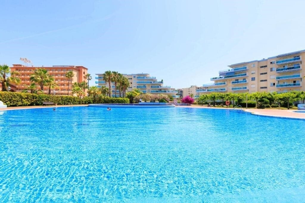 Отель Apartamentos Los Juncos апартаменты