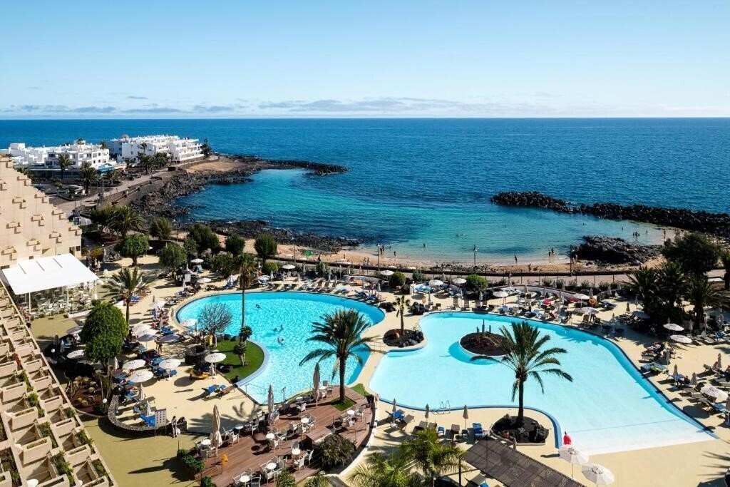 Hotel Alexandre Grand Teguise Playa 4*