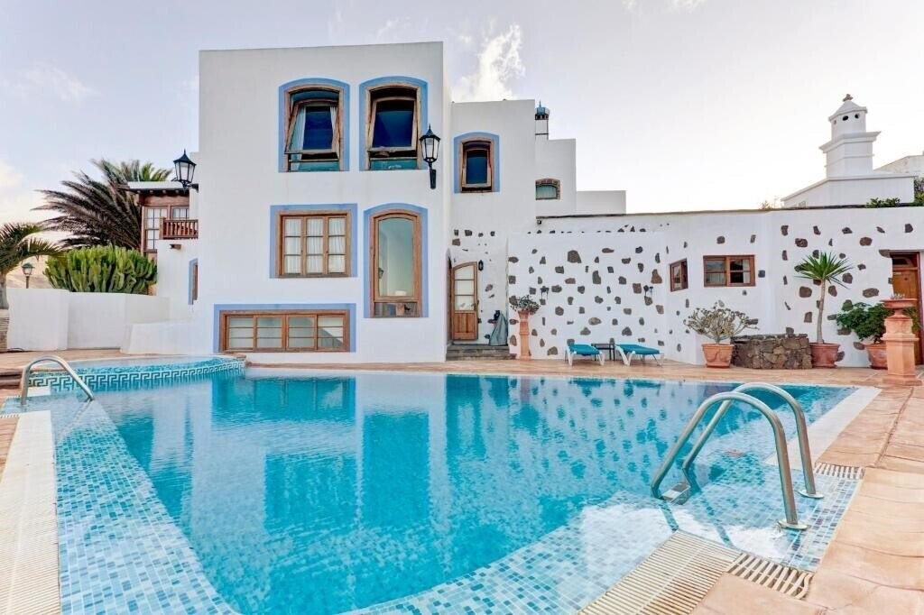 Отель La Casona De Yaiza 4*