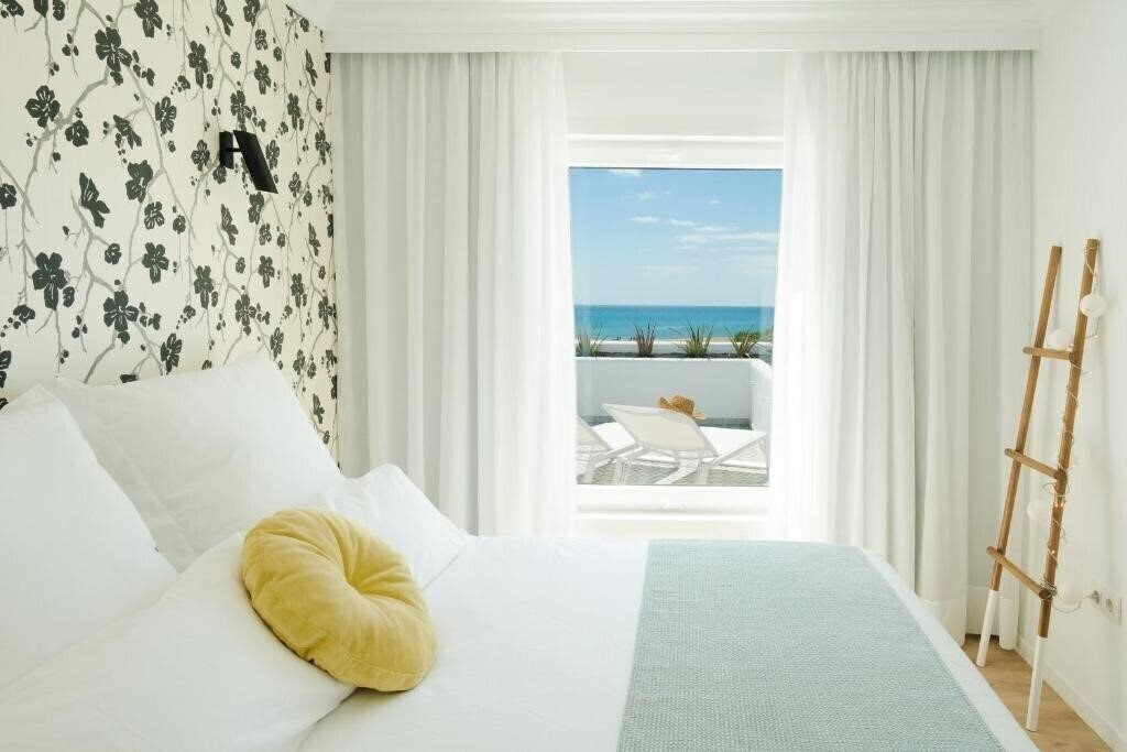 Fotografii La Concha Boutique Apartments 4*