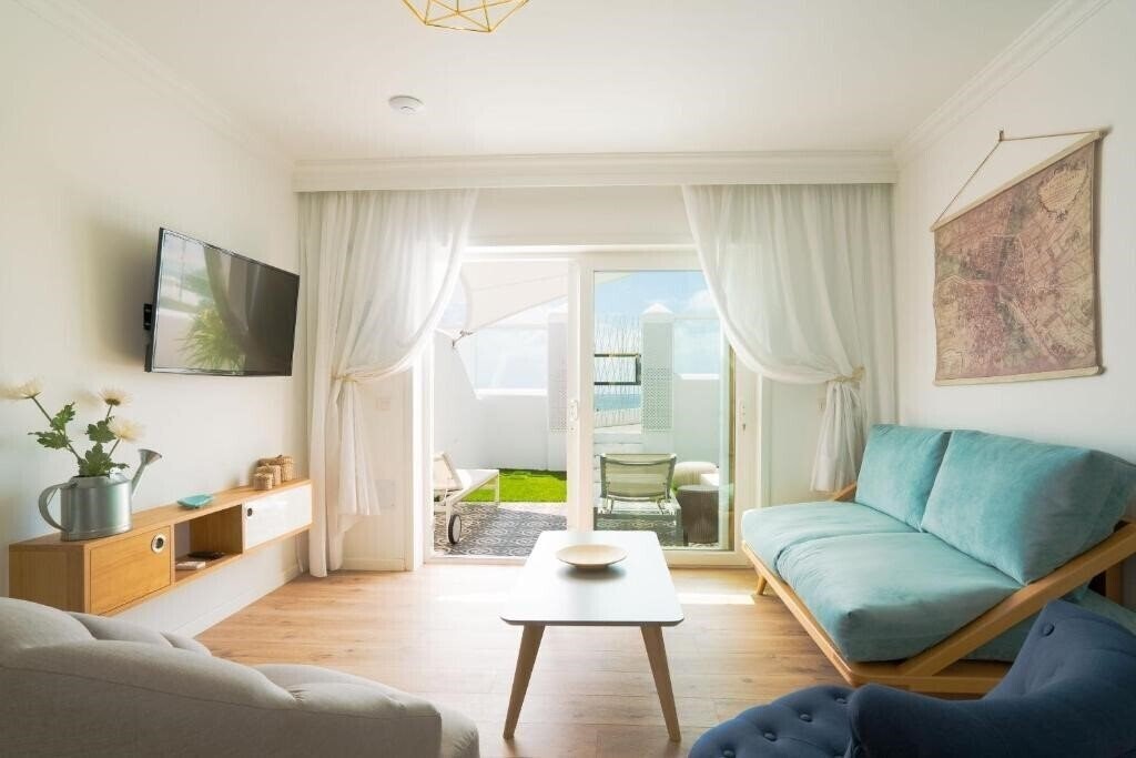 Imaginea La Concha Boutique Apartments 4*