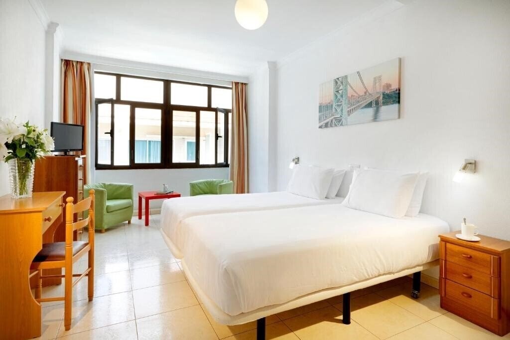 Hotel Crisol Faycan 3*