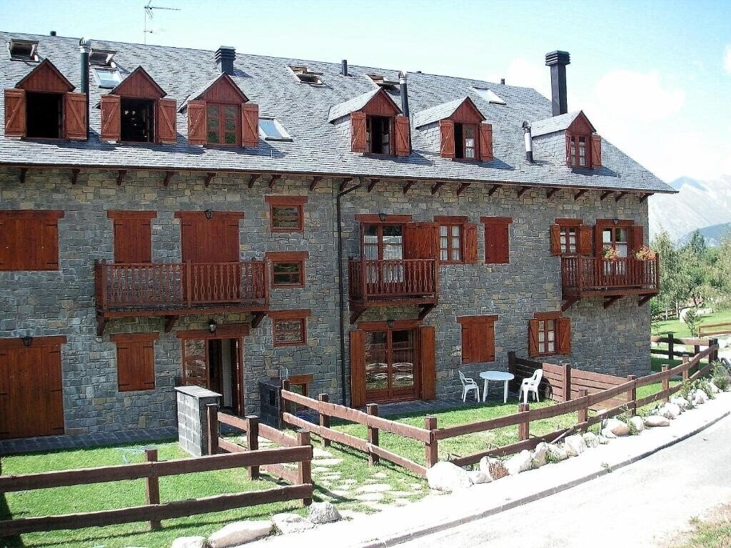 Imaginea Apartaments Pleta Bona 2*