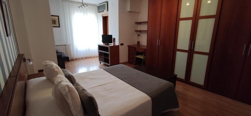 Imaginea Segle XX 2*