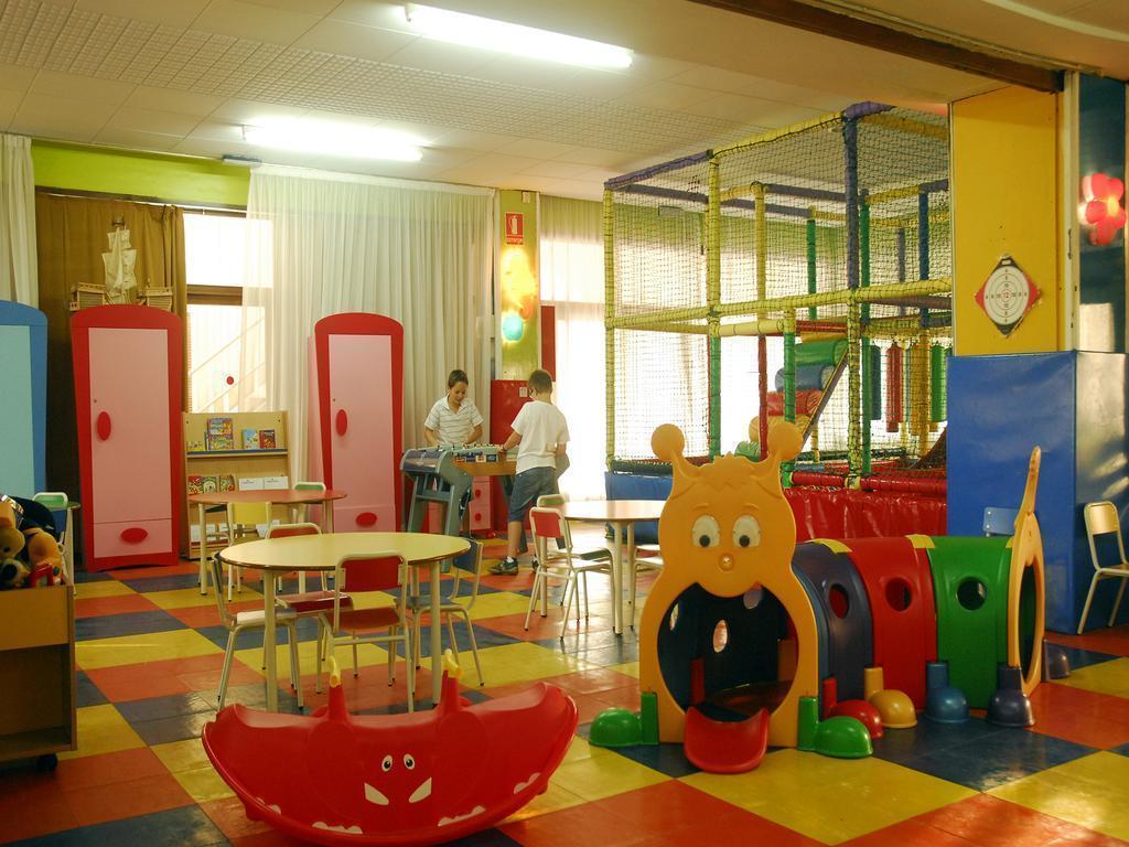 Изображение Evenia Olympic Palace 4*