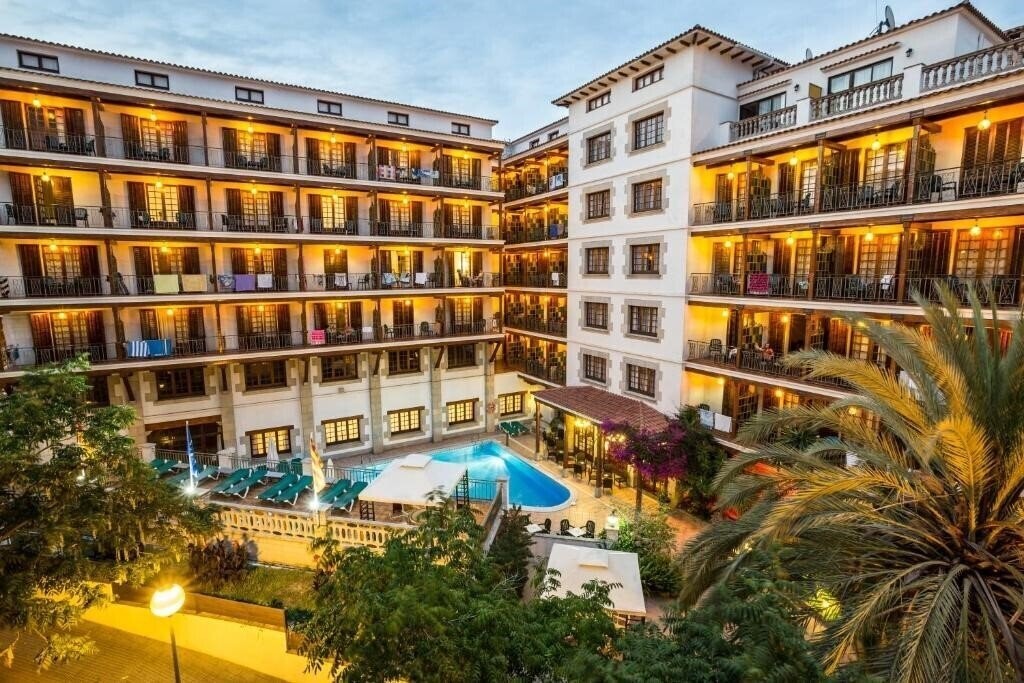 Imaginea La Carolina 3*