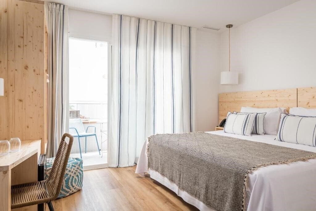 Fotografii Alegria Mariner 3*