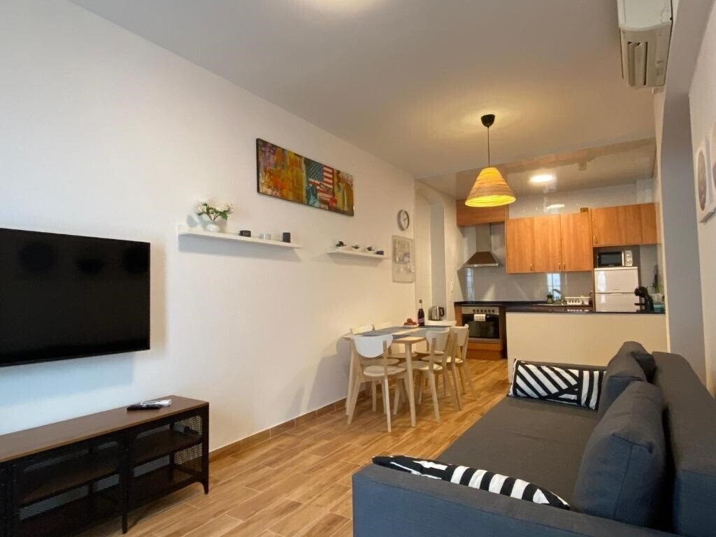Imaginea Apartaments Sant Lluis 2*