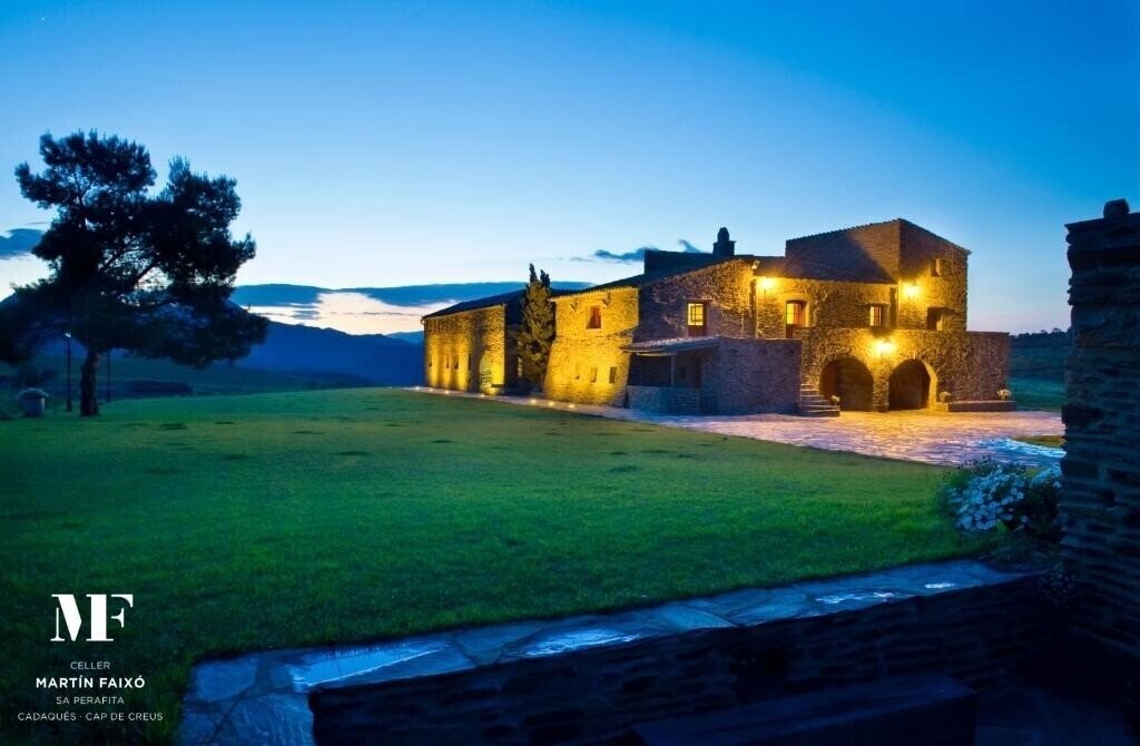 Hotel Sa Perafita 3*