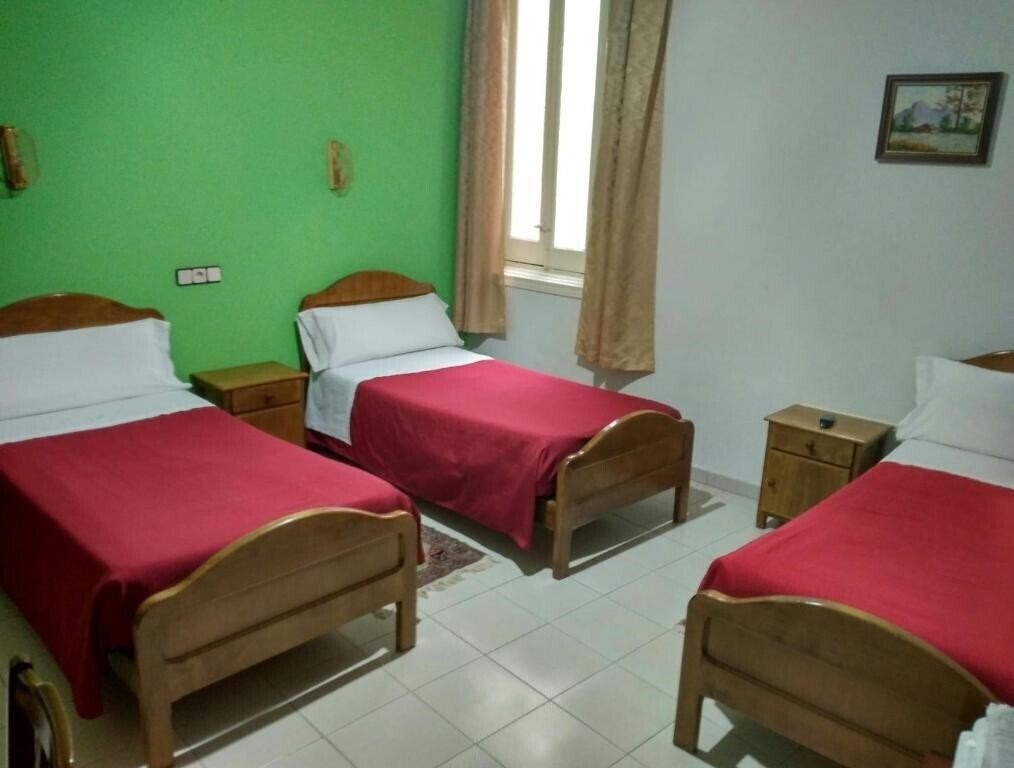 Фотография A.gaudi 4*