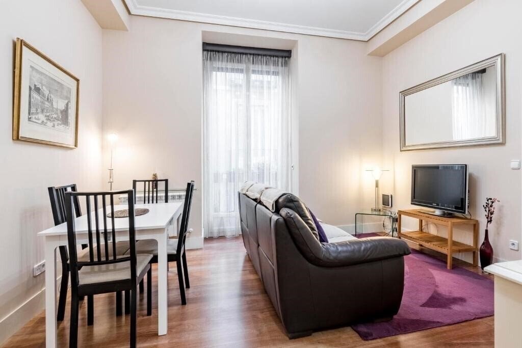 Imaginea Apartments Arenal 1*