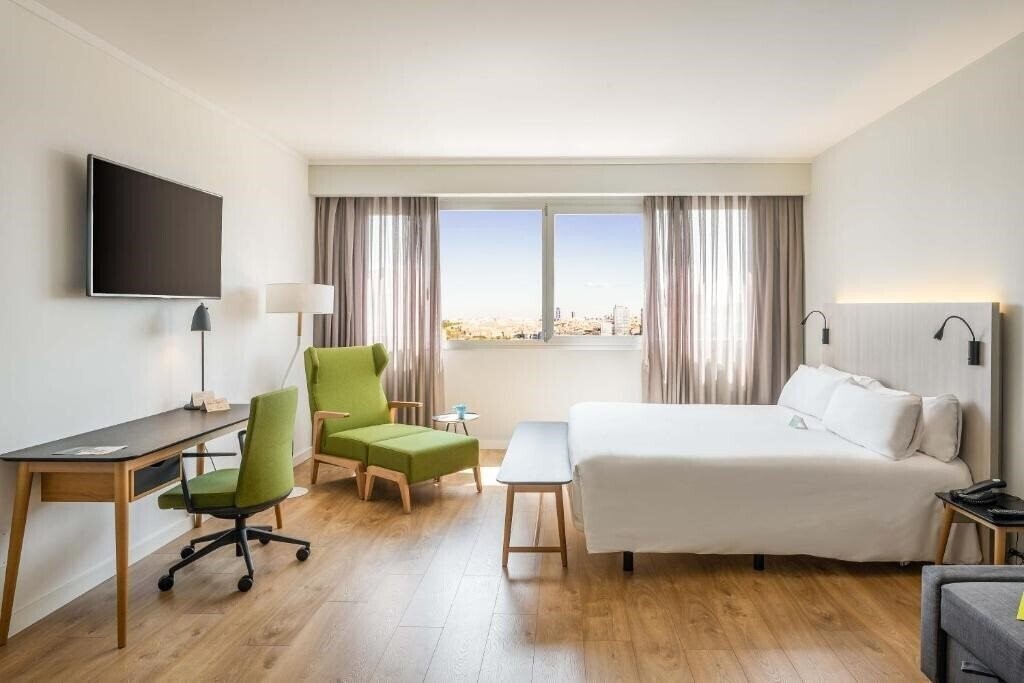 Imaginea Arturo Soria Suites 4*