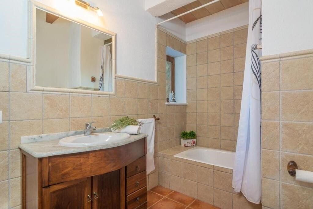 Fotografie Mercader 4*