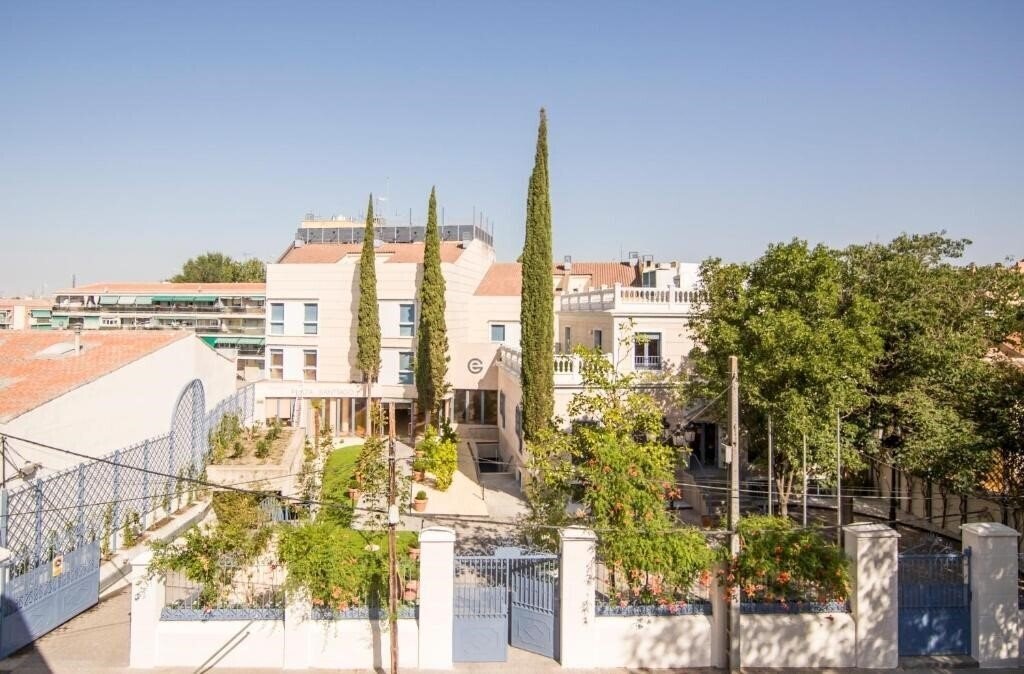 Отель Plaza De Santiago 3*