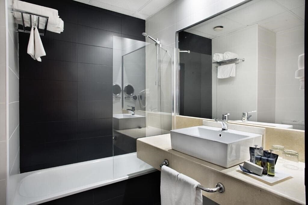 Fotografie Chamartin The One (ex. Hotel Weare Chamartin) 4*