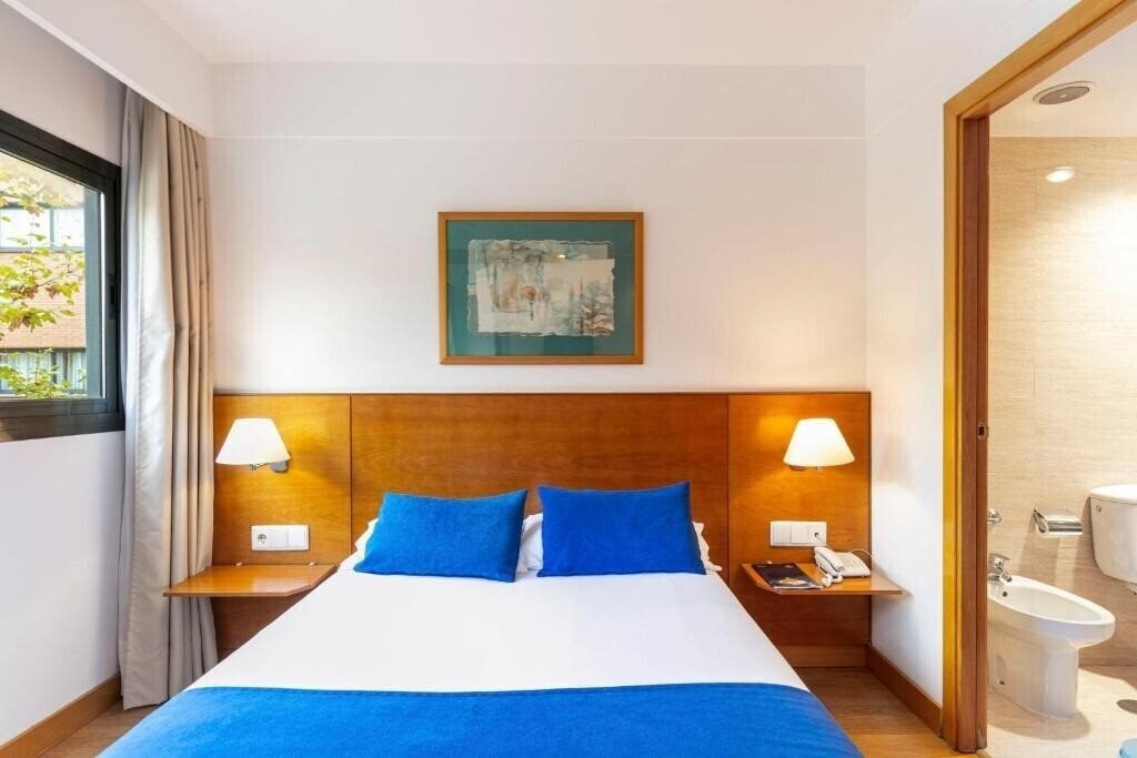 Hotel Globales De Los Reyes Hotel 3*