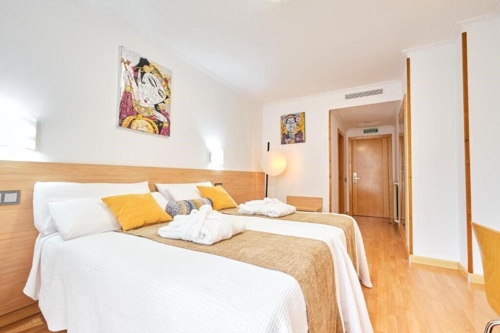 Imaginea Hotel Don Manuel 3*