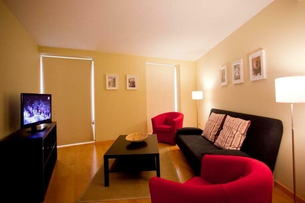 Imaginea Palafox Central Suites 1*