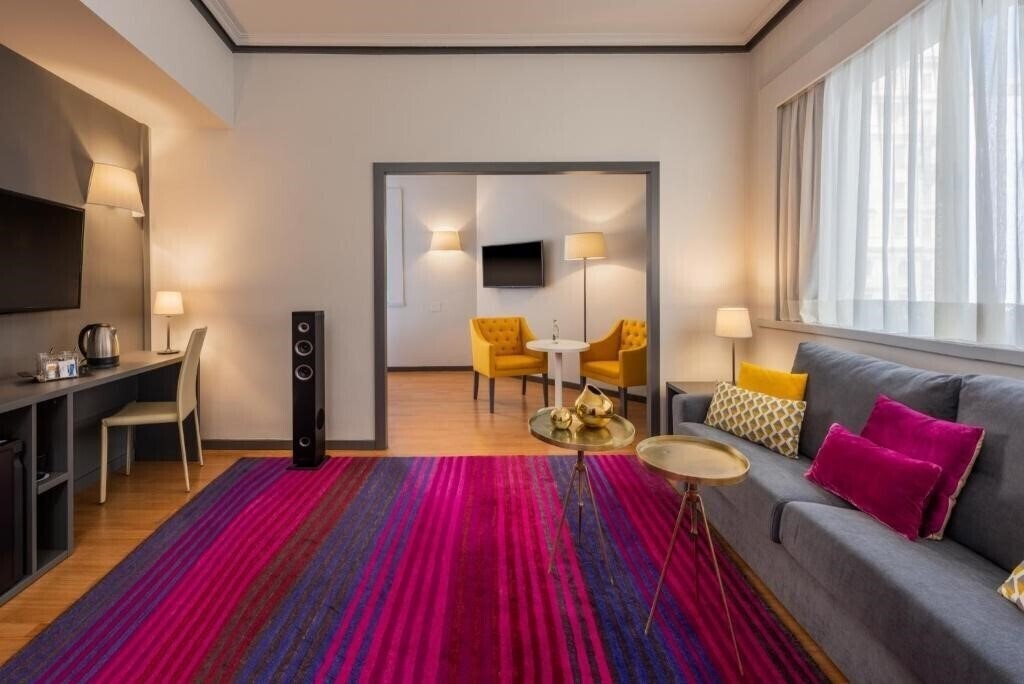 Imaginea Tryp Madrid Plaza Espana (ex. Menfis) 4*
