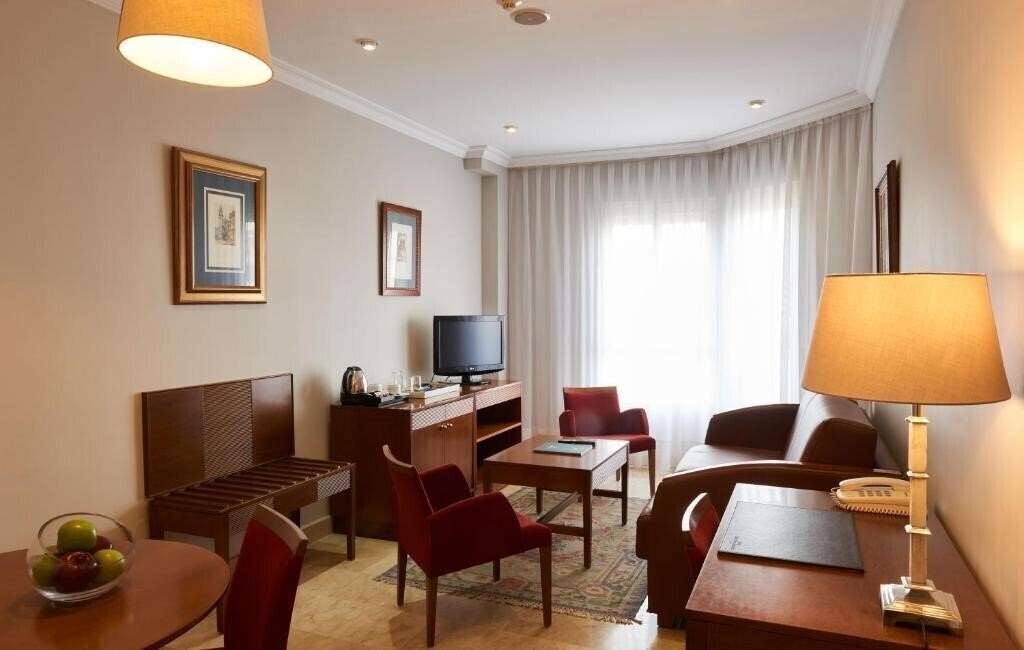 Картинка Partner Barrio De Salamanca Suites 4*