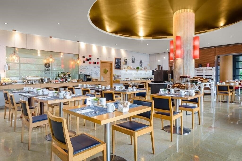 Fotografie Novotel Madrid Sanchinarro 4*