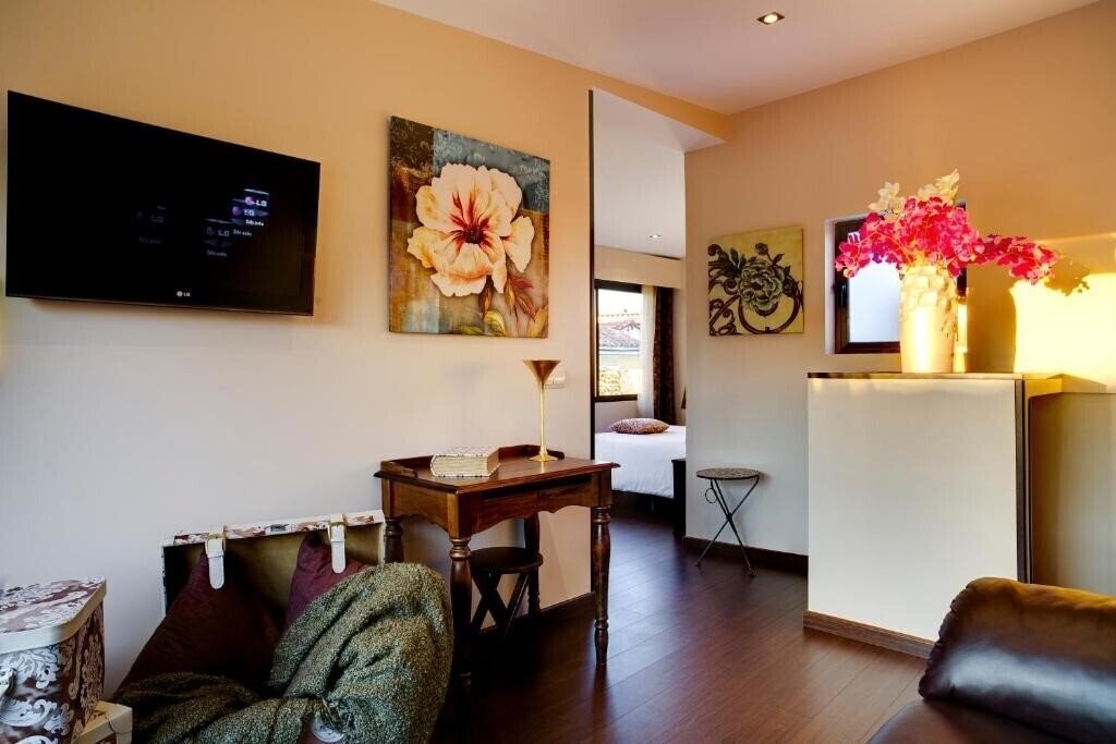 Imaginea Thc Tirso De Molina 2*