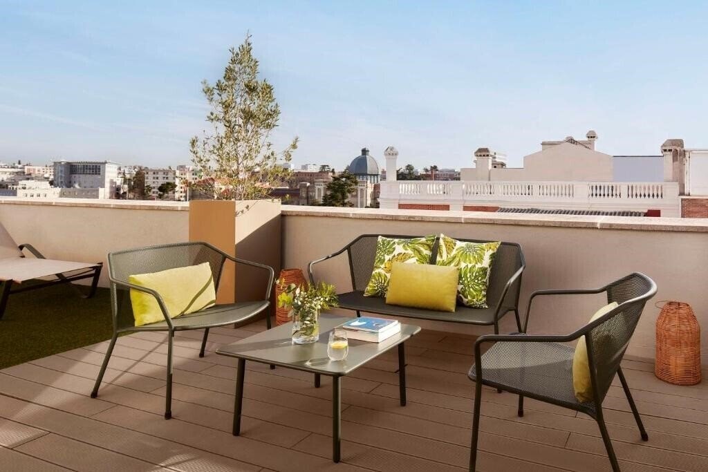 Фотография Zurbano 3*