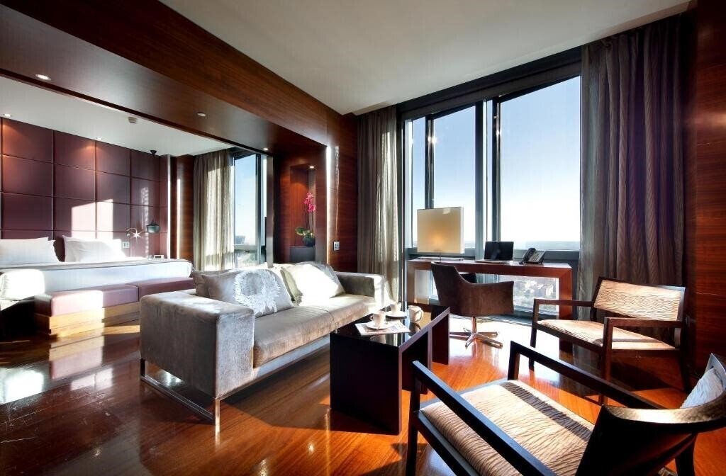 Hotel Eurostars Madrid Tower 5*