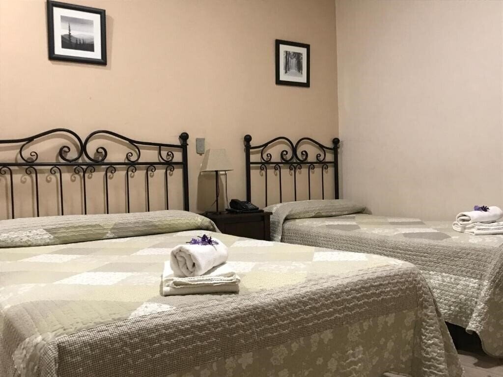 Imaginea El Pilar 2*