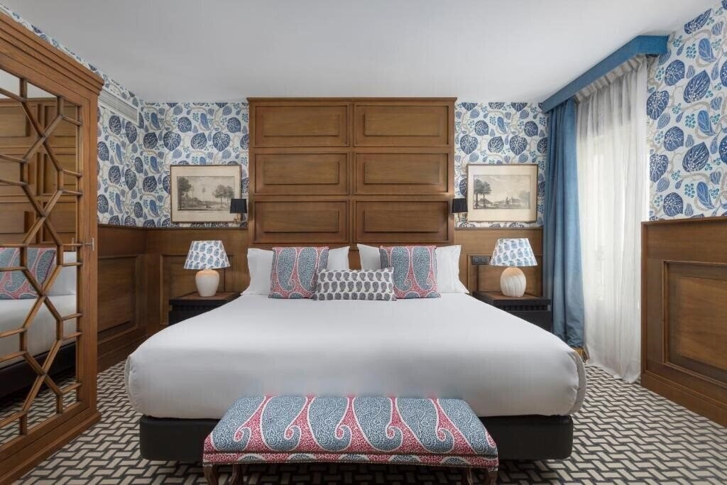 Hotel Room Mate Alba отель без категории