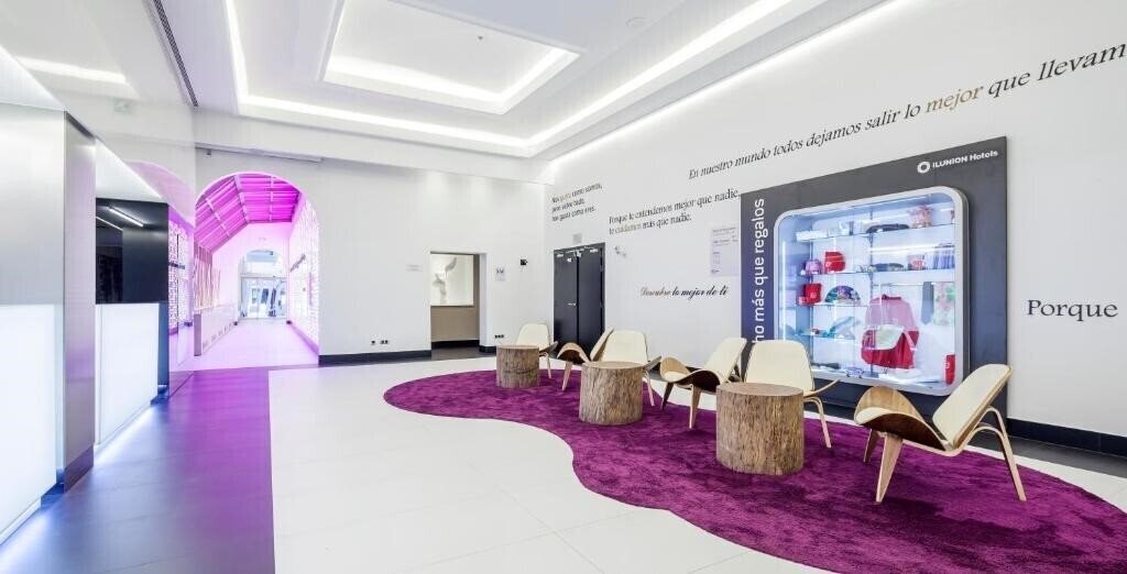 Картинка Hotel Ilunion Suites Madrid 4*