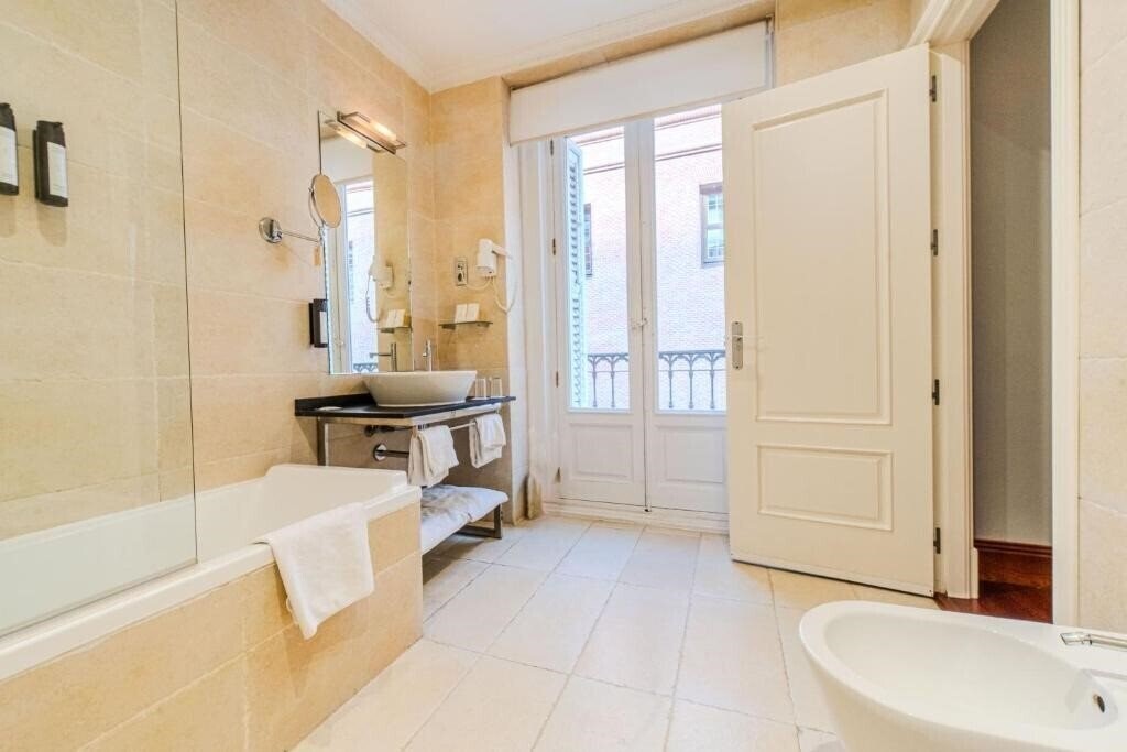 Фотография Lusso Infantas 4*