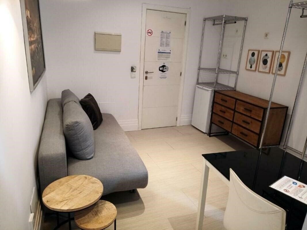 Картинка Six Rooms 3*