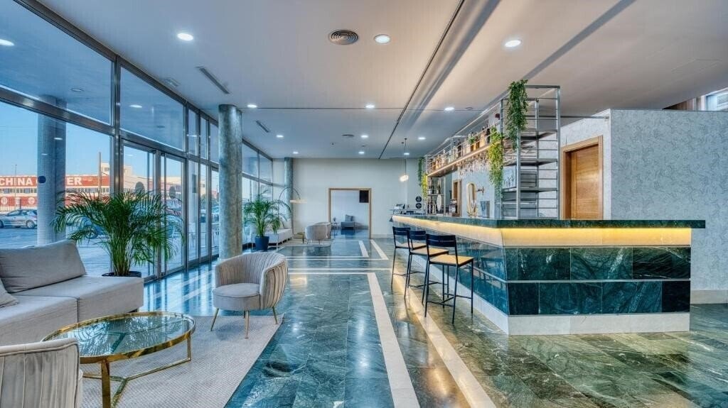 Hotel Checkin Madrid Mostoles 4*