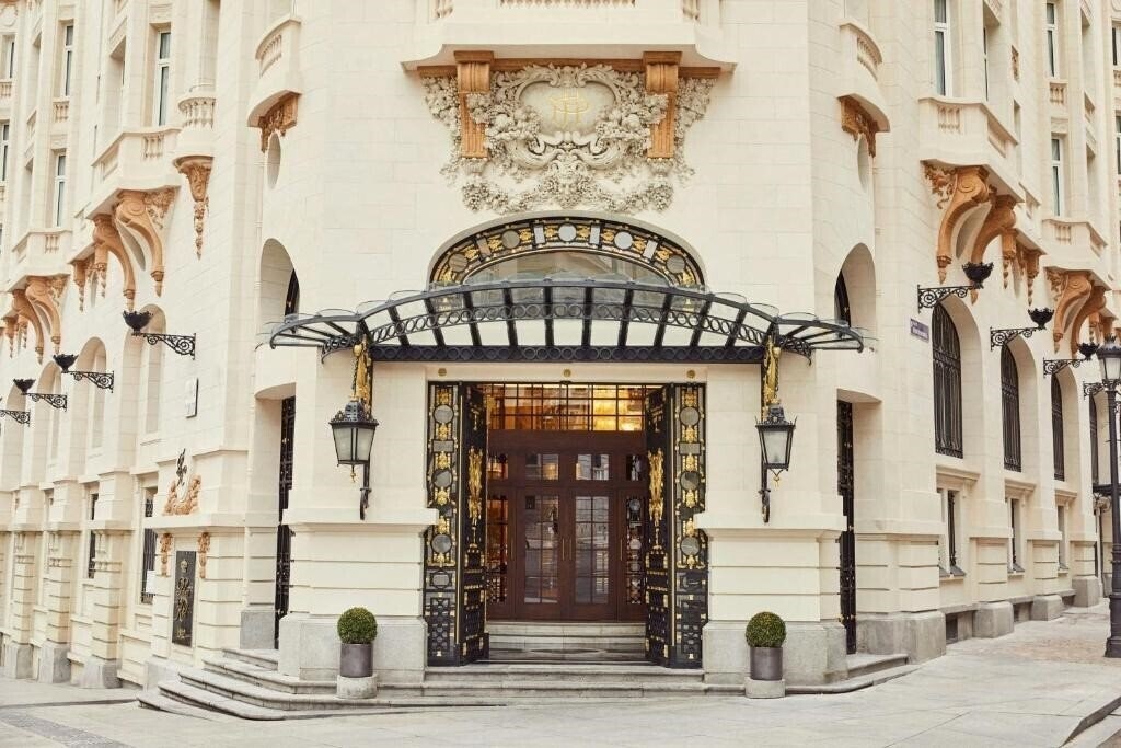 Imaginea The Palace, A Luxury Collection Hotel 5*