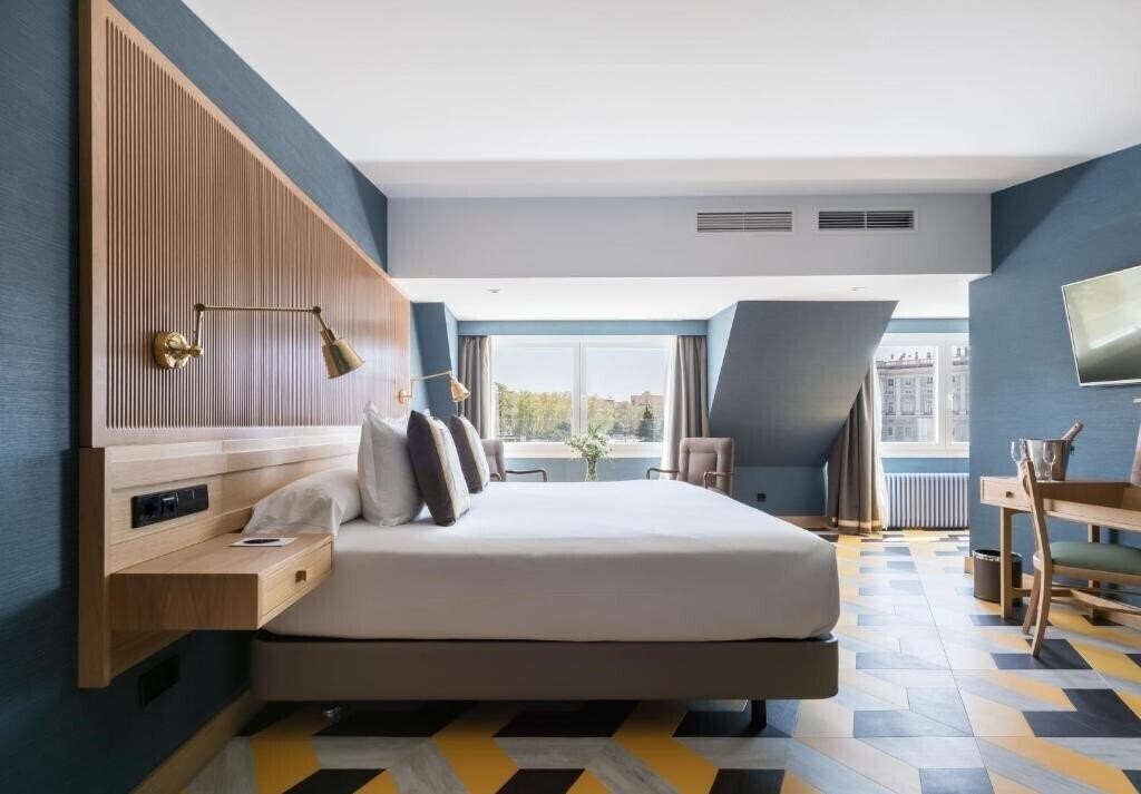 Hotel Principe Pio 3*