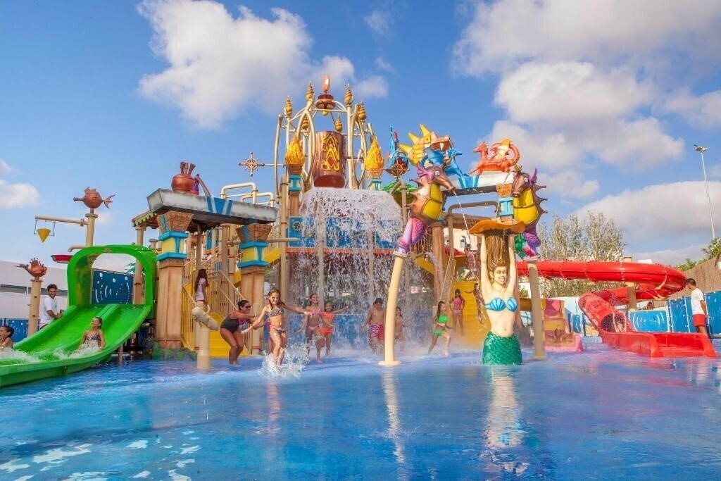 Отель Sol Kathmandu Resort 3*